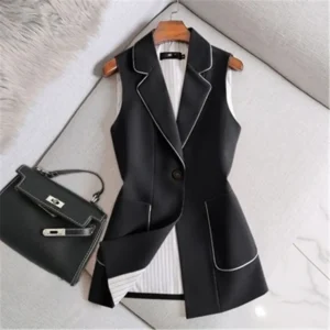 Gilet sans manches long bouton noir