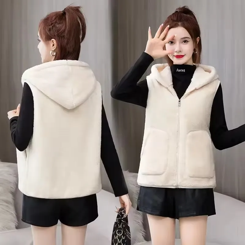 Gilet sans manches polaire à capuche – Image 8