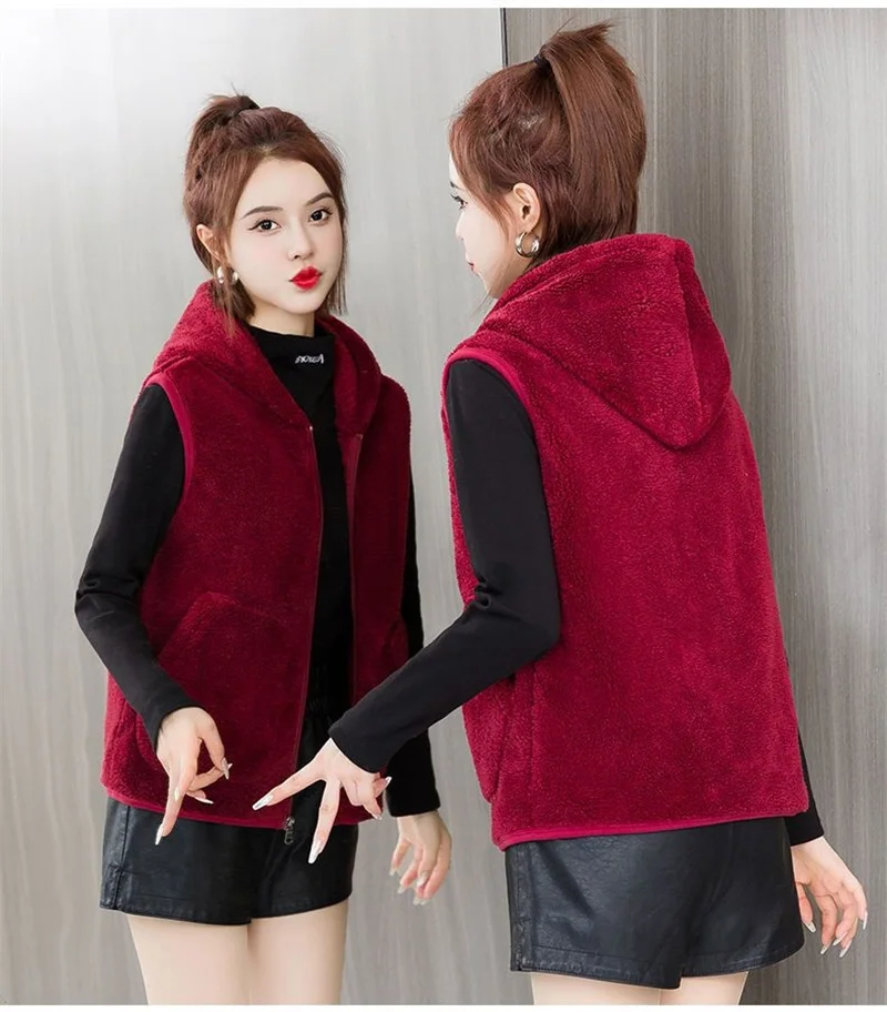 Gilet sans manches polaire à capuche – Image 10