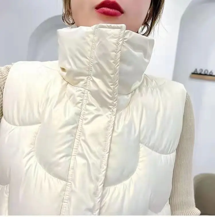 Gilet sans manches brillant noir – Image 3