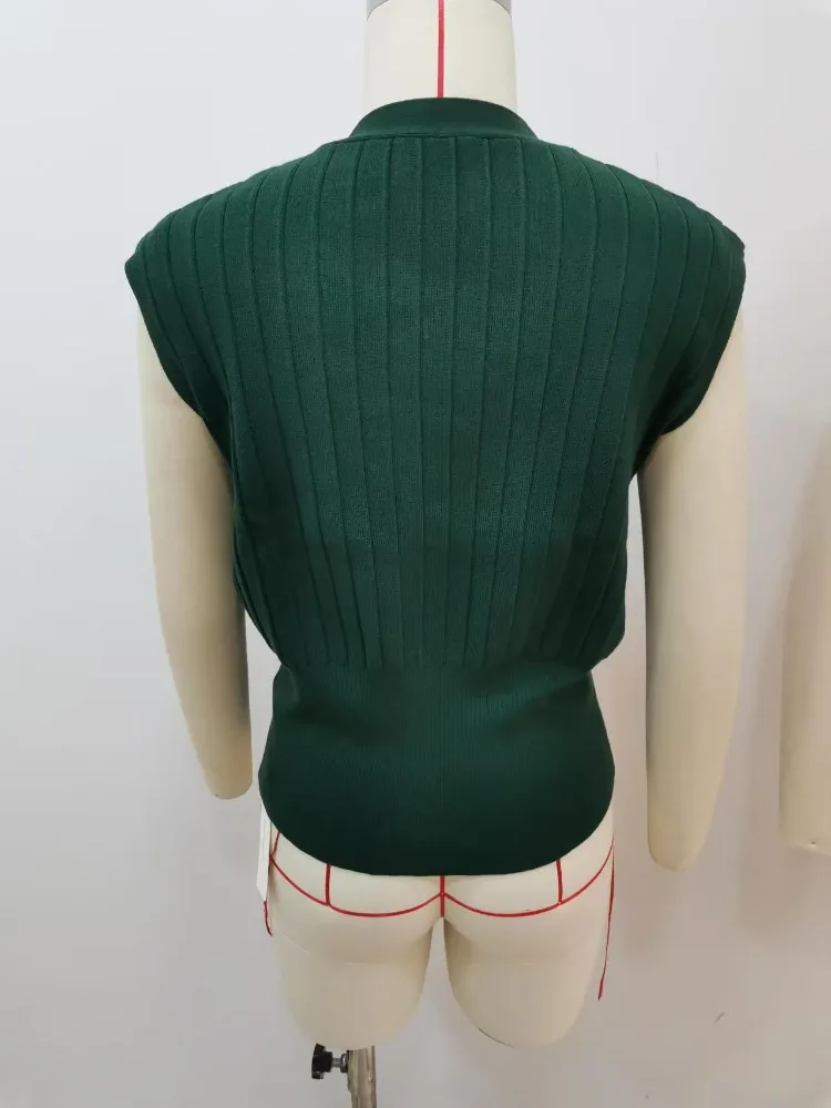 Gilet sans manches tricot vert – Image 4
