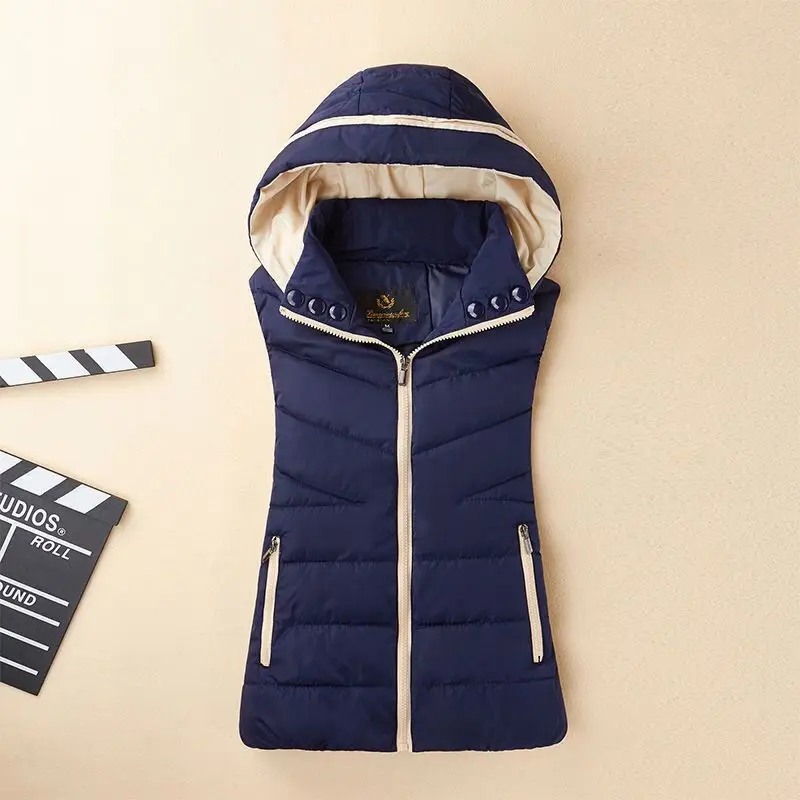 Gilet sans manches à capuche – Image 6