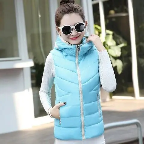 Gilet sans manches à capuche – Image 9