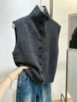 Gilet sans manches col haut